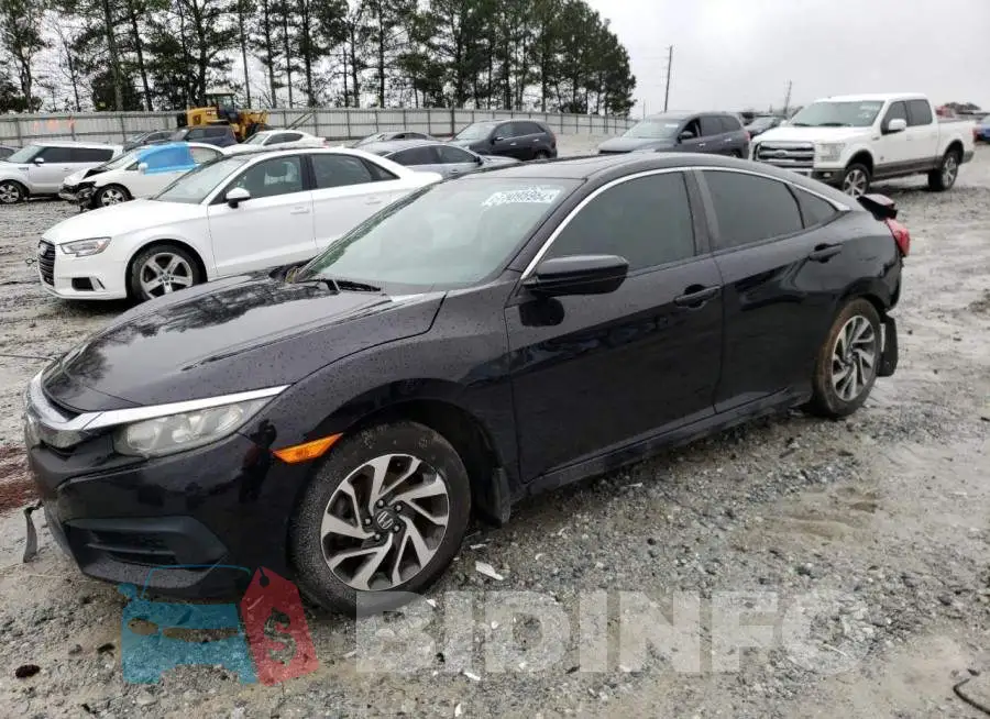 19XFC2F72GE005204 Photo# 1