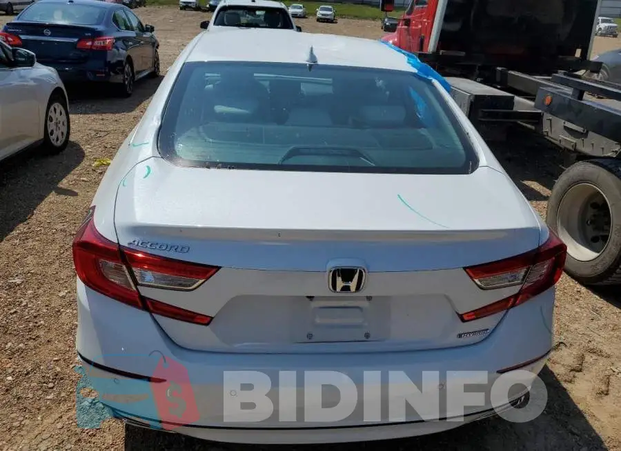 1HGCV3F54MA010339 Photo# 6