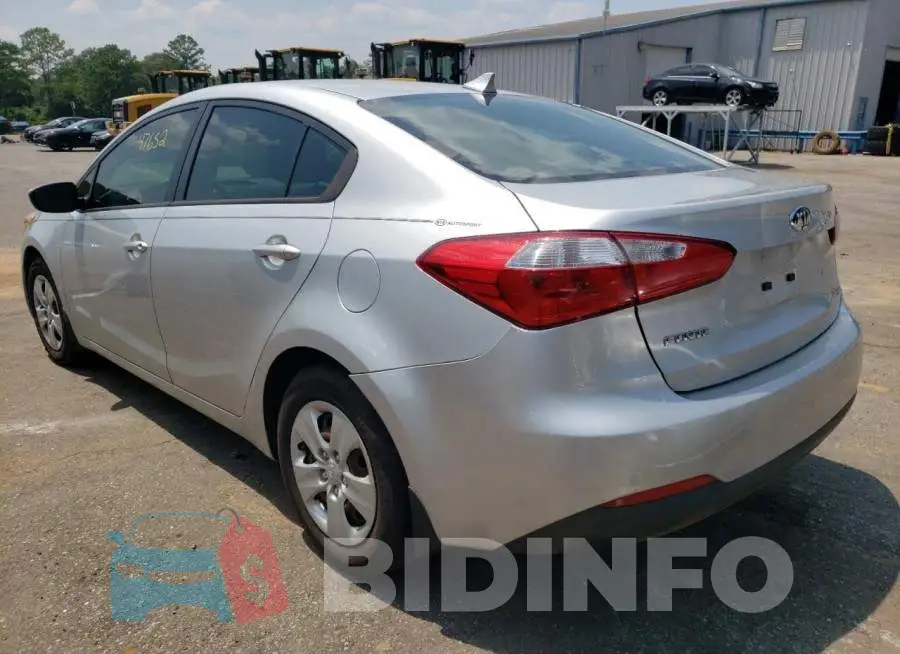 KNAFK4A60F5263922 Photo# 2