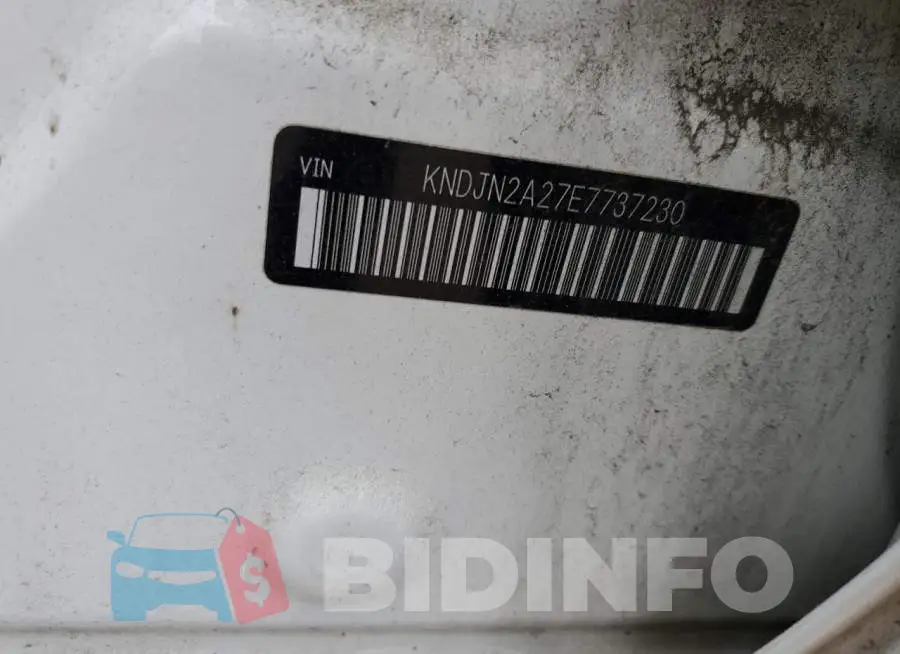 KNDJN2A27E7737230 Photo# 12