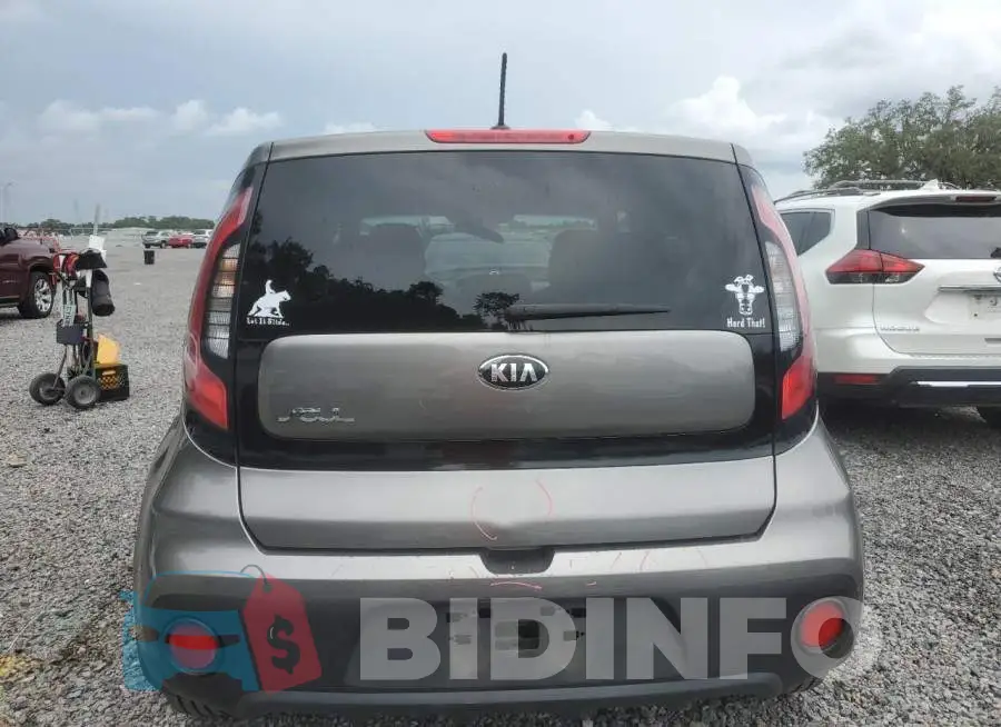 KNDJN2A2XH7484621 Photo# 6
