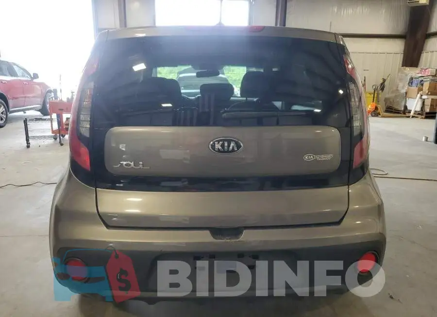 KNDJN2A2XH7498812 Photo# 6