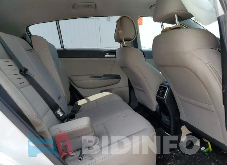 KNDPM3AC5L7823676 Photo# 10