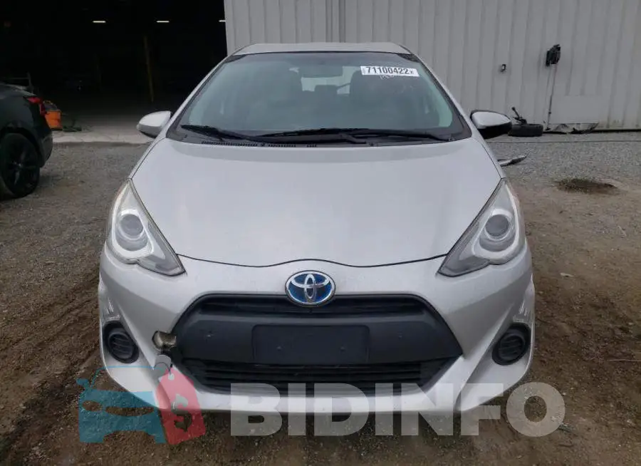 JTDKDTB38F1586827 Photo# 5