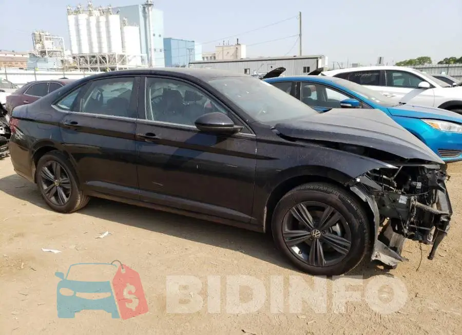 3VW7M7BU0NM024280 Photo# 4