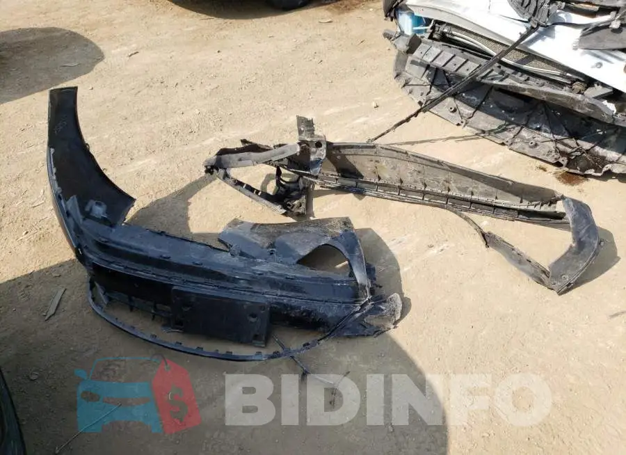 3VW7M7BU0NM024280 Photo# 12