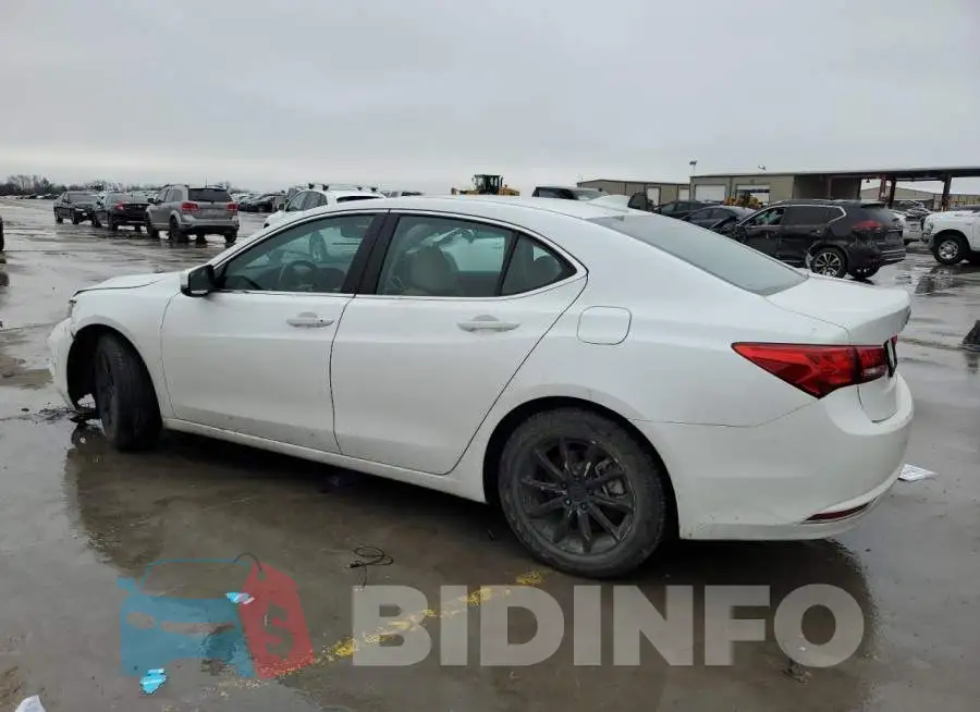 19UUB1F37KA005472 Photo# 2