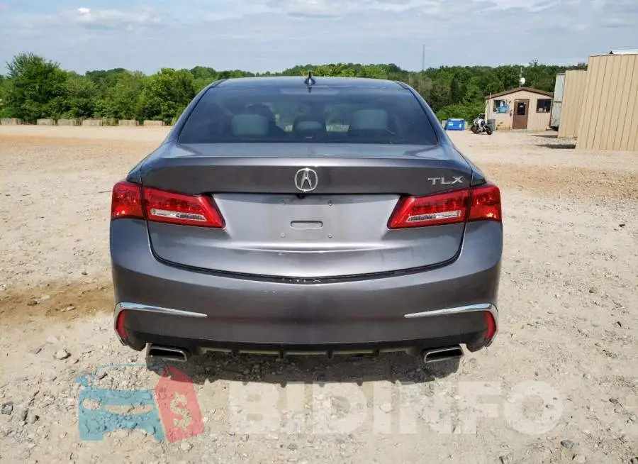 19UUB2F43LA000382 Photo# 6