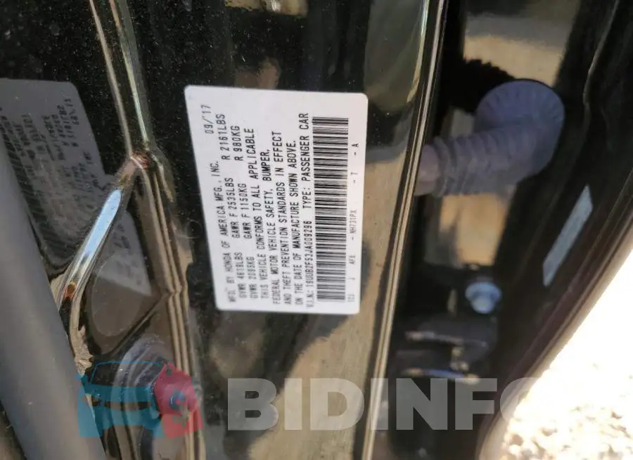 19UUB2F53JA009296 Photo# 13
