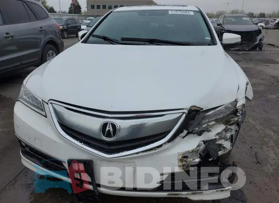 19UUB3F71GA003853 Photo# 5