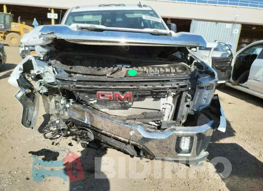 1GT38MEY6NF260449 Photo# 5