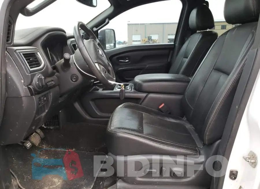 1N6BA1F47JN515584 Photo# 7