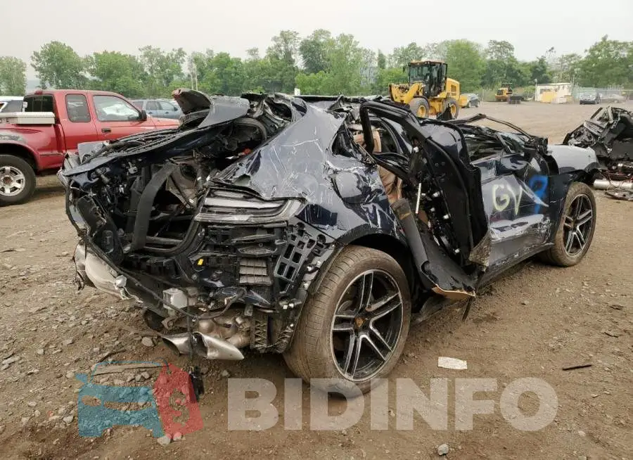 WP1AB2A56MLB34423 Photo# 3