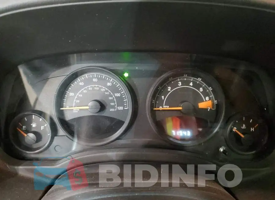 1C4NJPBB3GD790813 Photo# 9