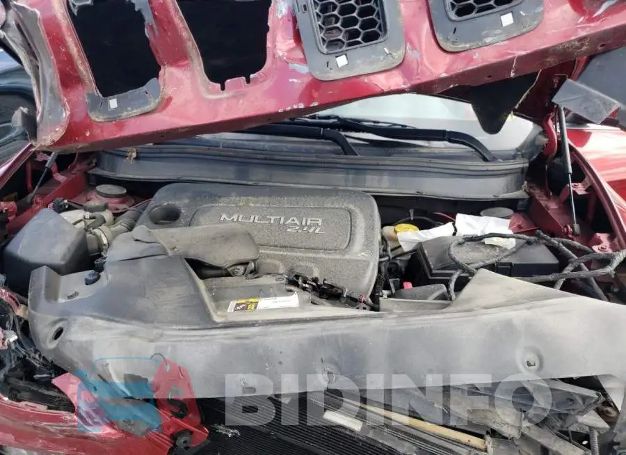 1C4PJLCB3FW700384 Photo# 11