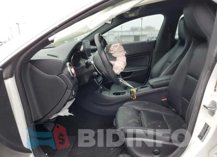 WDDSJ4EB6JN673750 Photo# 7
