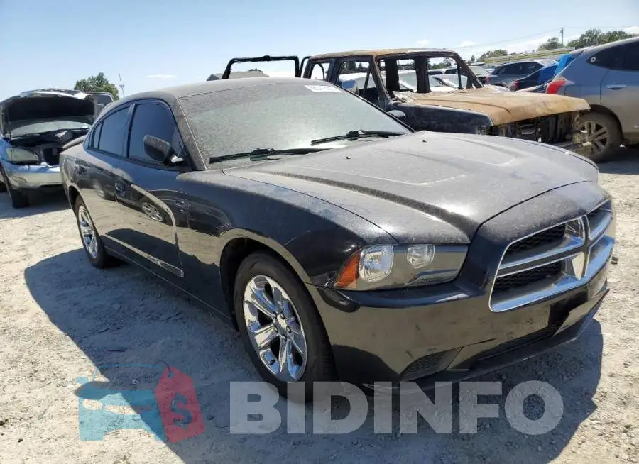 2C3CDXBG2EH180691 Photo# 4