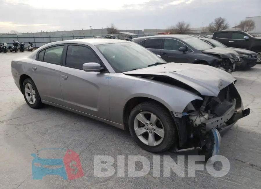 2C3CDXHG5EH370718 Photo# 4