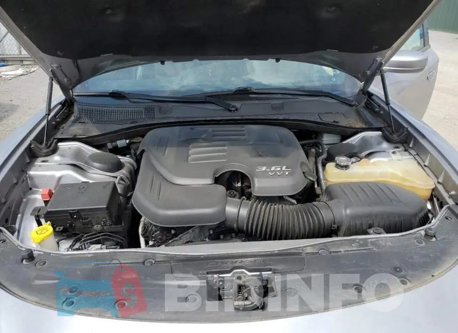 2C3CDXJG1FH898168 Photo# 11