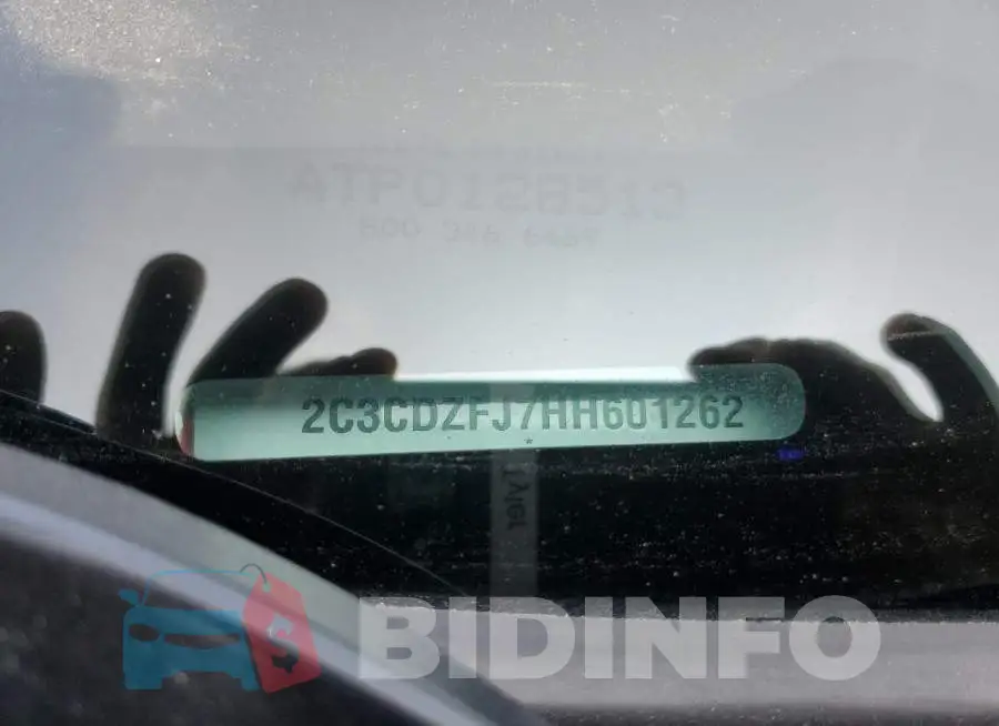 2C3CDZFJ7HH601262 Photo# 12
