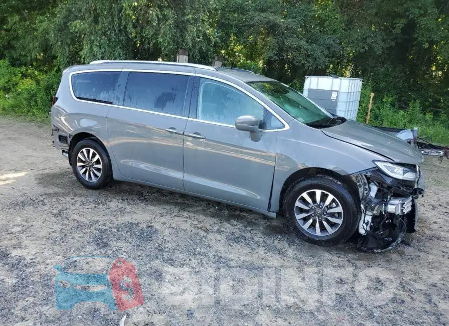 2C4RC1BG0MR512562 Photo# 4