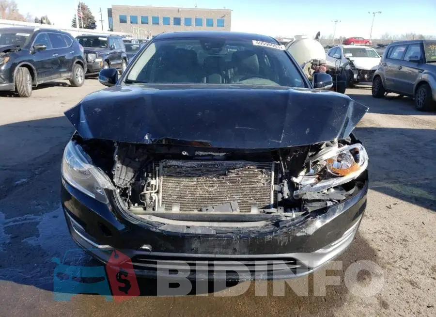 YV1612TK9F1342463 Photo# 5