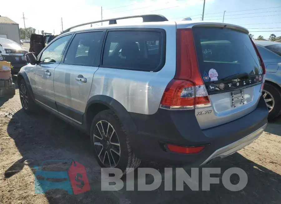 YV440MBY7G1260361 Photo# 2