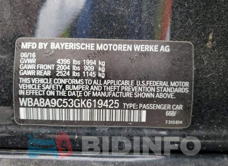 WBA8A9C53GK619425 Photo# 13