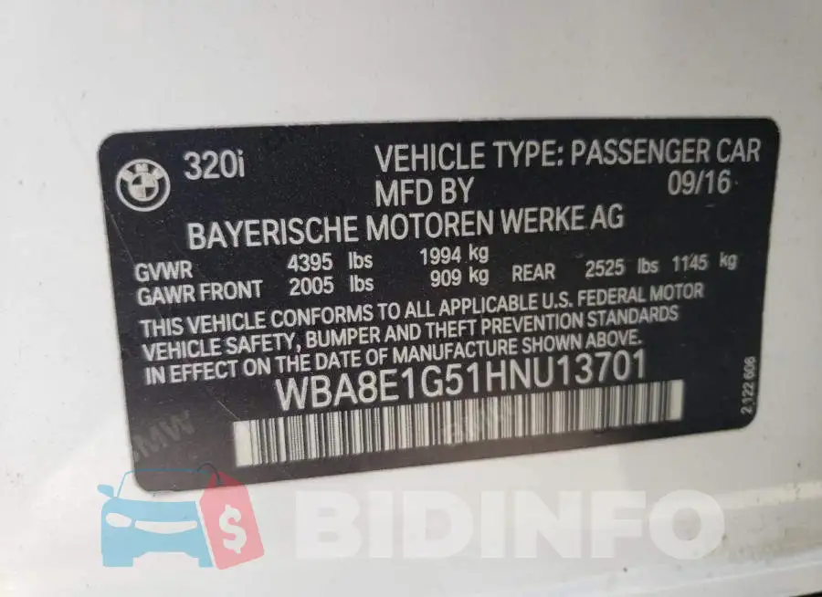 WBA8E1G51HNU13701 Photo# 12