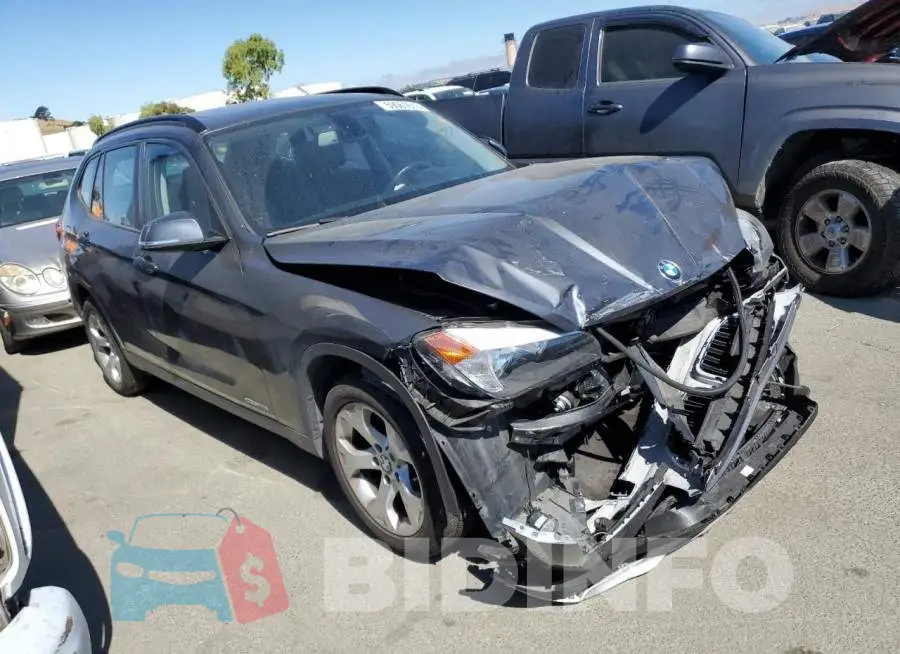 WBAVM1C53FV317383 Photo# 4
