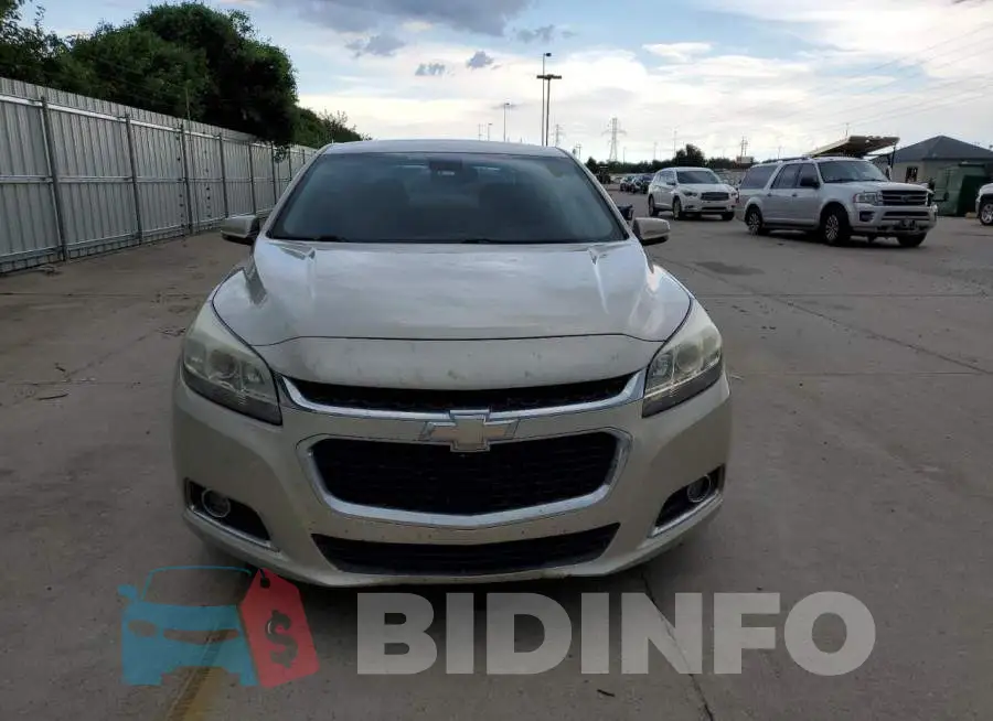 1G11E5SL8EF284176 Photo# 5