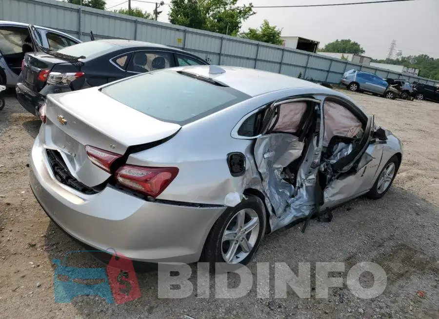 1G1ZD5ST2NF168431 Photo# 3