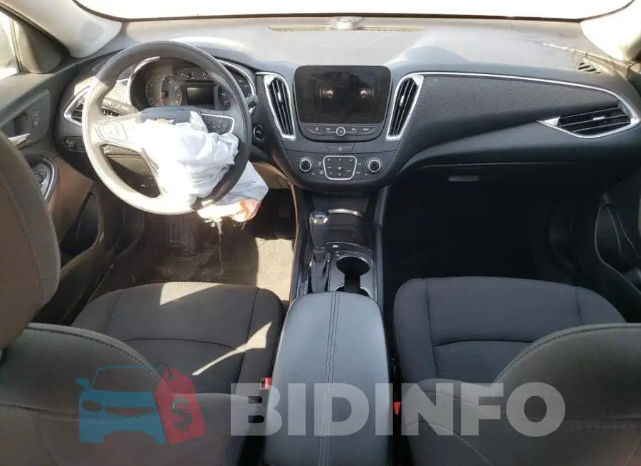 1G1ZD5ST9KF144414 Photo# 8