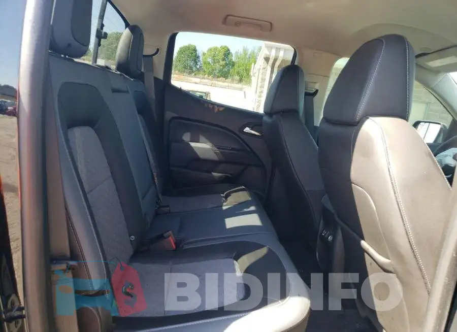 1GCGTDEN8M1229625 Photo# 10