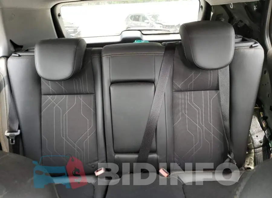 3GNCJPSB5JL414338 Photo# 10