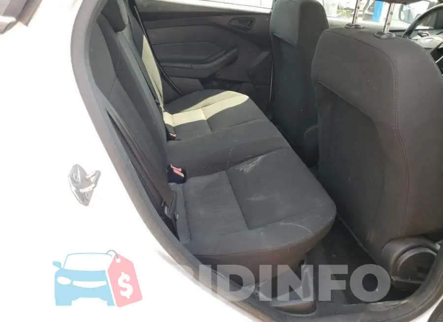 1FADP3E25FL201026 Photo# 10