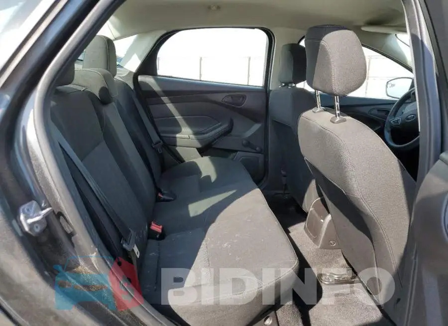 1FADP3E27HL258363 Photo# 10