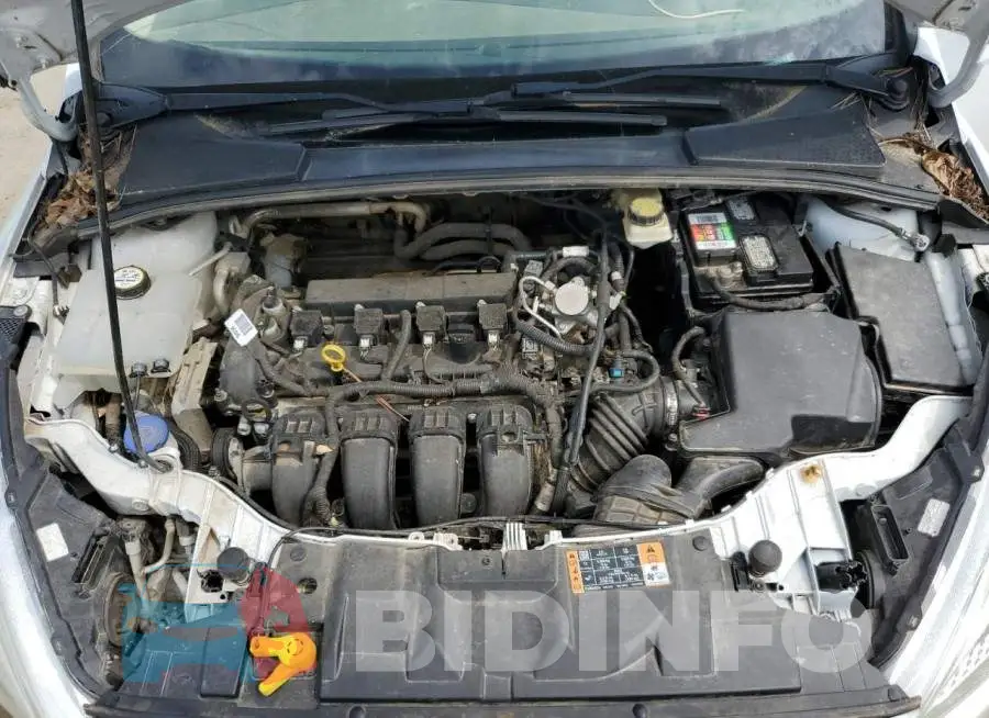 1FADP3E2XHL203812 Photo# 12