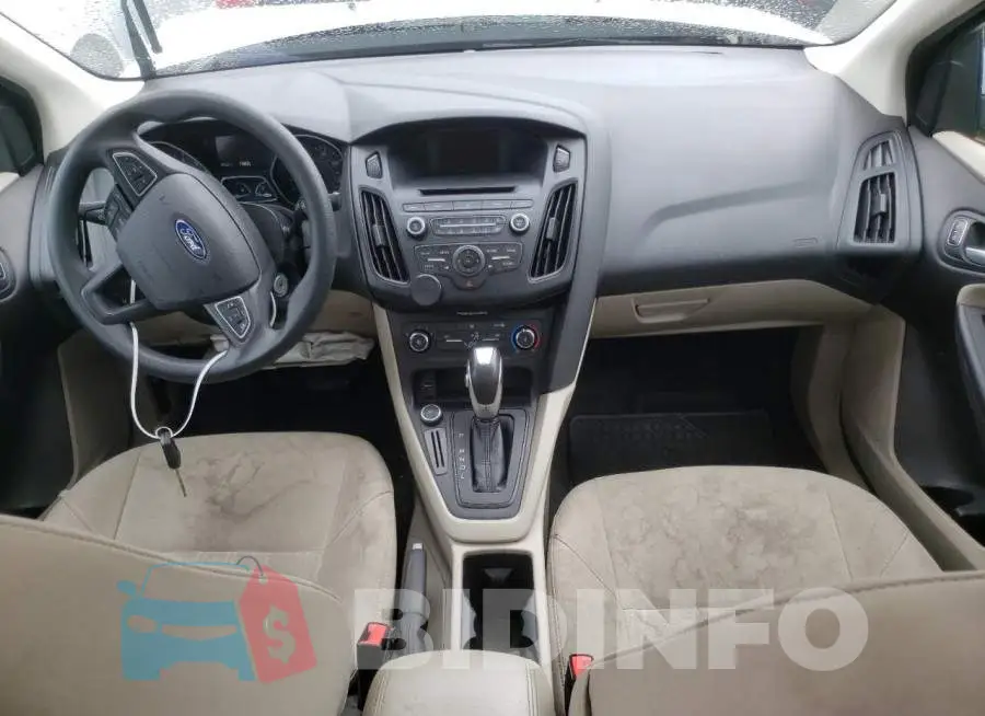 1FADP3F25GL204685 Photo# 8