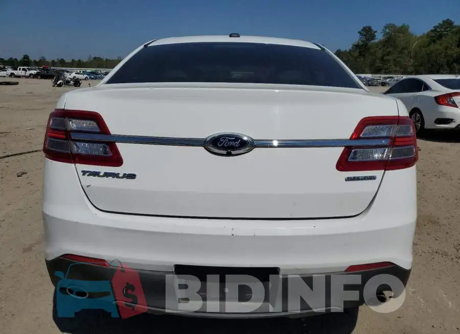 1FAHP2D81FG156595 Photo# 6