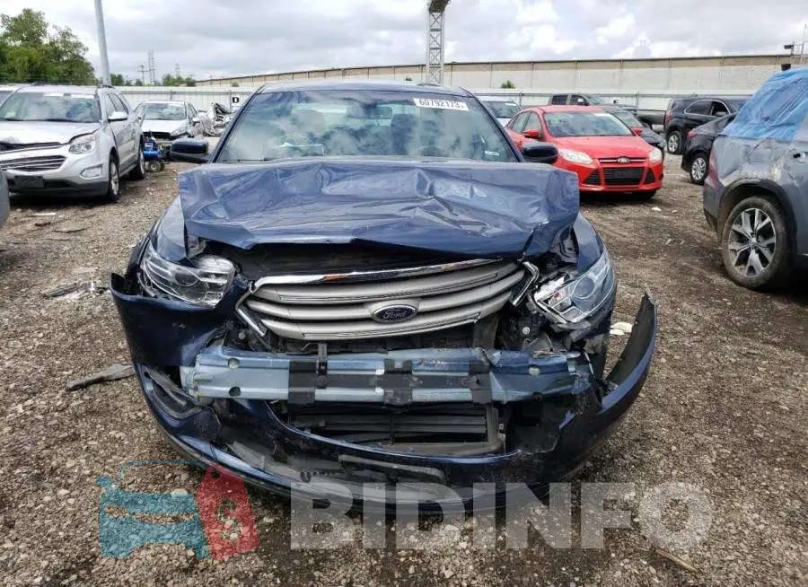 1FAHP2E8XGG157499 Photo# 5