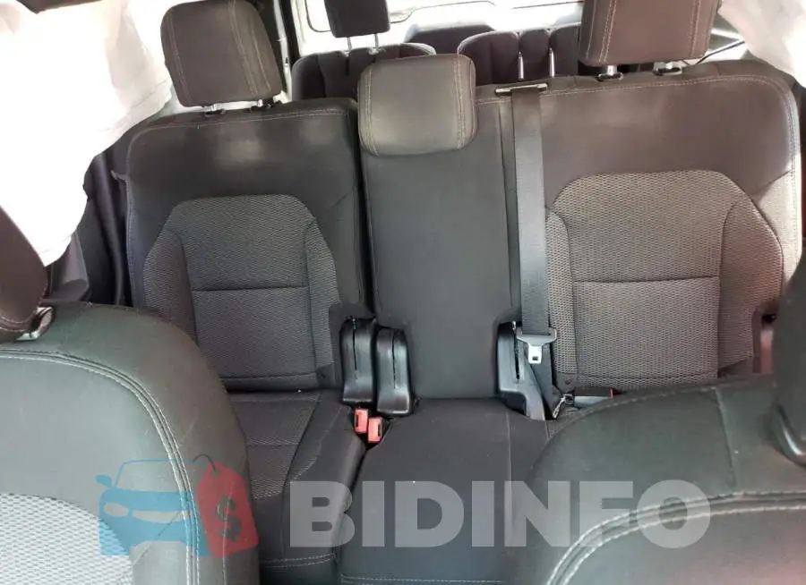 1FM5K8D89HGA46178 Photo# 10