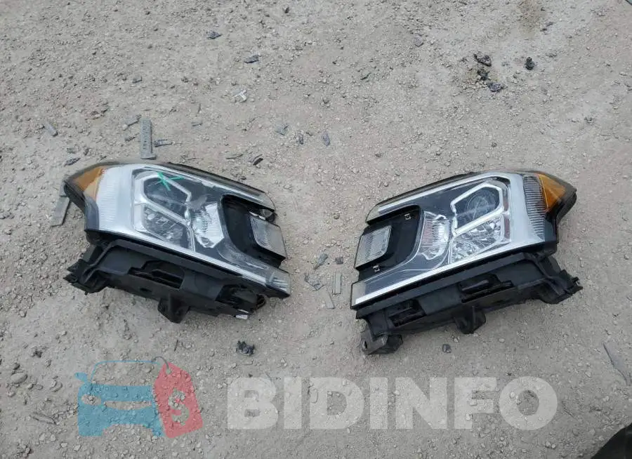 1FMJU1JT5JEA22082 Photo# 13