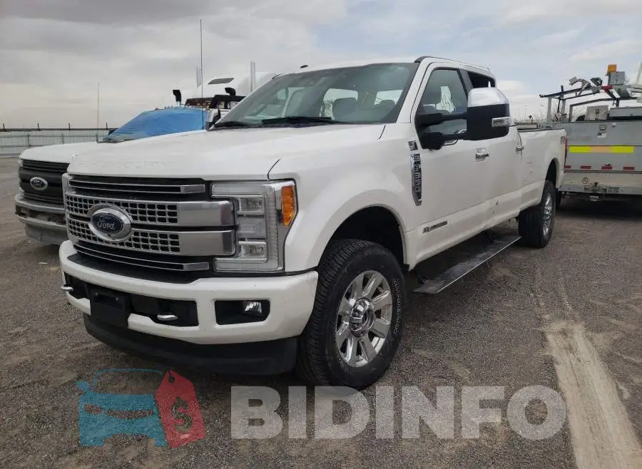 1FT8W3BT8JEB82237 Photo# 2