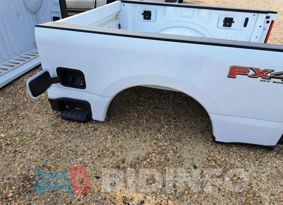 1FT8X3BN1PEC74202 Photo# 9