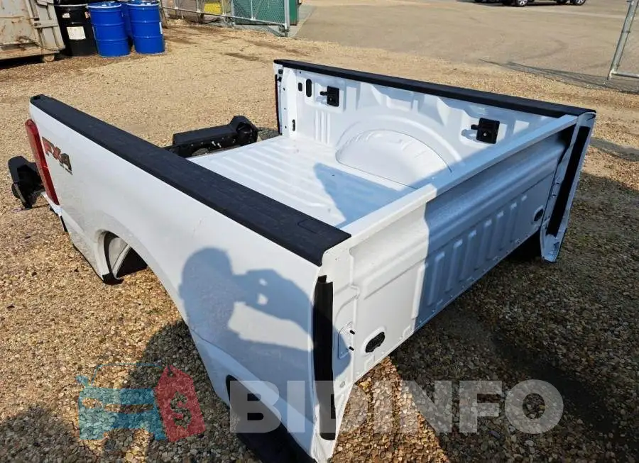 1FT8X3BN8PEC74200 Photo# 1