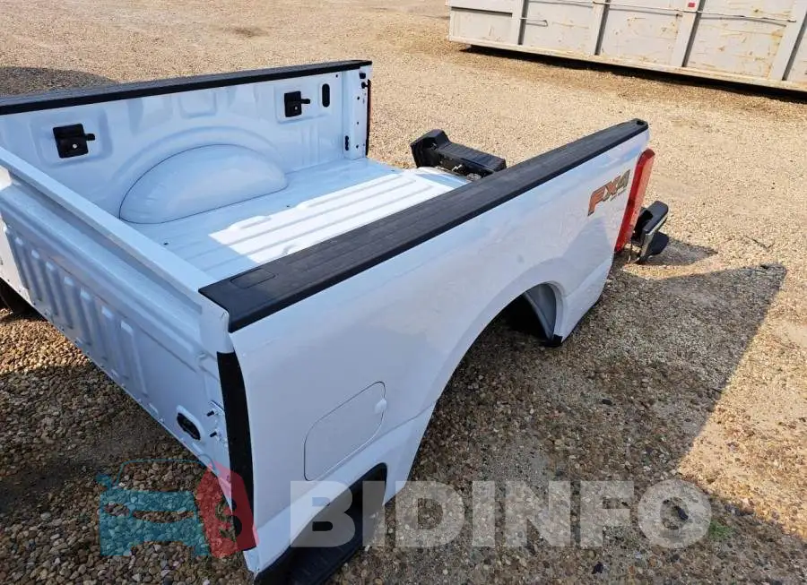 1FT8X3BN8PEC74200 Photo# 2