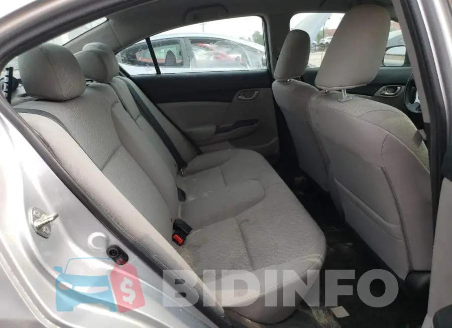 19XFB2F55EE063757 Photo# 10