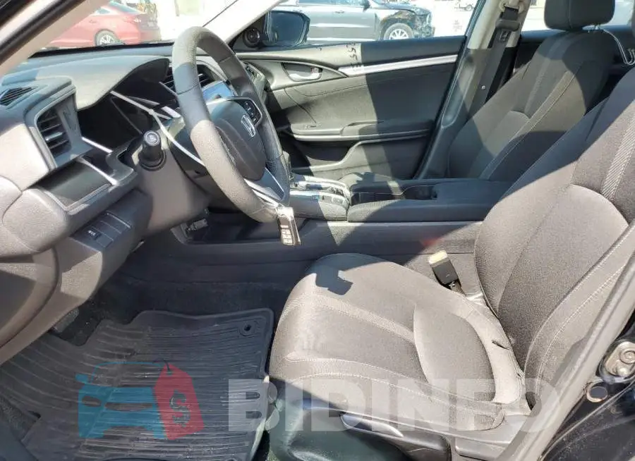 19XFC2F77GE020832 Photo# 7