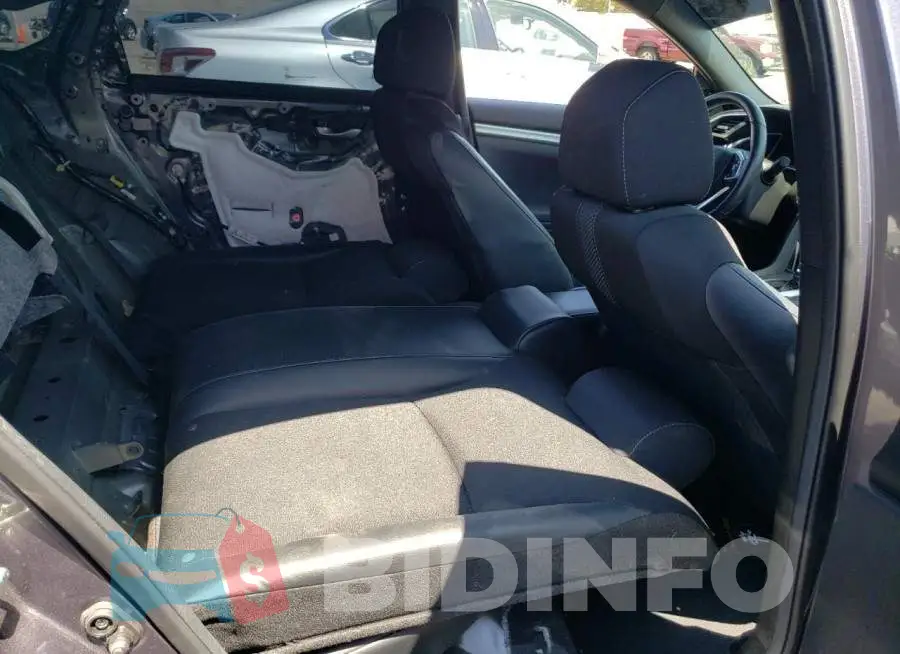 19XFC2F80LE208093 Photo# 10